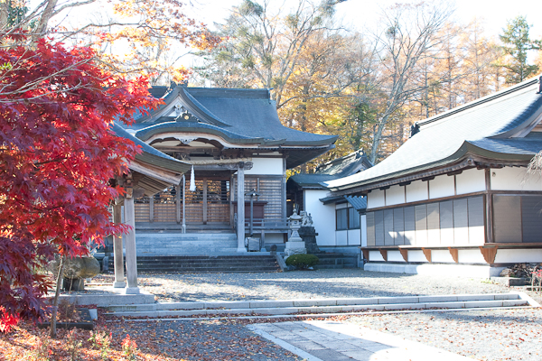 山中諏訪神社